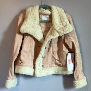🆕 celebrity pink Sherpa jacket Sz L